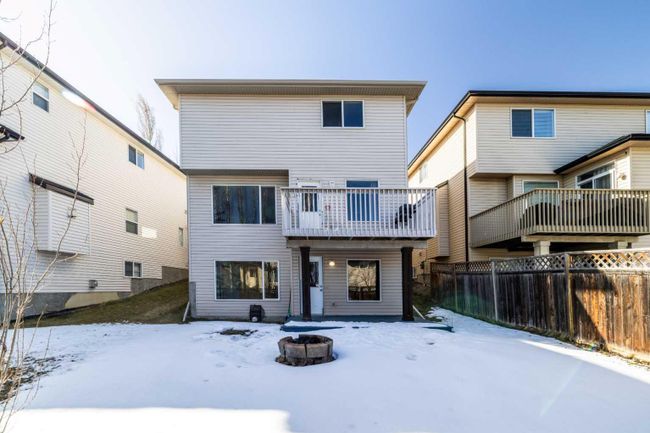 41 Valley Crest Close Nw, Home with 3 bedrooms, 3 bathrooms and 4 parking in Calgary AB | Image 43