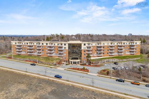 318-767 Parkland Dr, Halifax, NS, B3S1T1 | Card Image