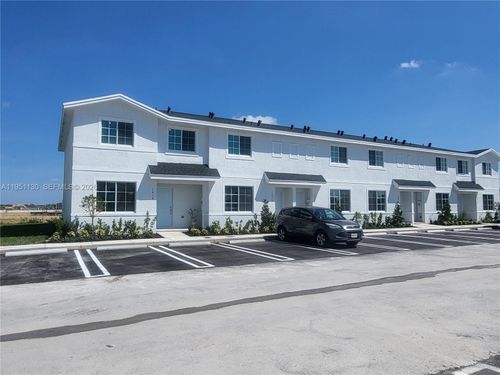 1054-1054 Nw 6 Terr, Florida City, FL, 33034 | Card Image