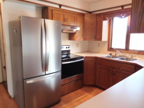 314 10th Ave Se, Elbow Lake, MN, 56531-4815 | Card Image