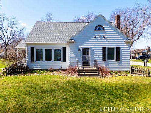 607 Jefferson Rd, Hopkins, MI, 49328-9539 | Card Image