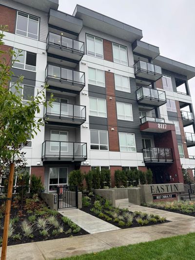 311 - 8117 200 A St, Condo with 2 bedrooms, 2 bathrooms and 1 parking in Langley BC | Image 1