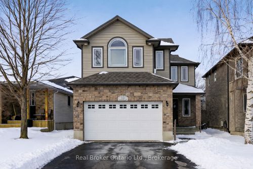 12 Langrell Ave, Tillsonburg, ON, N4G5X8 | Card Image