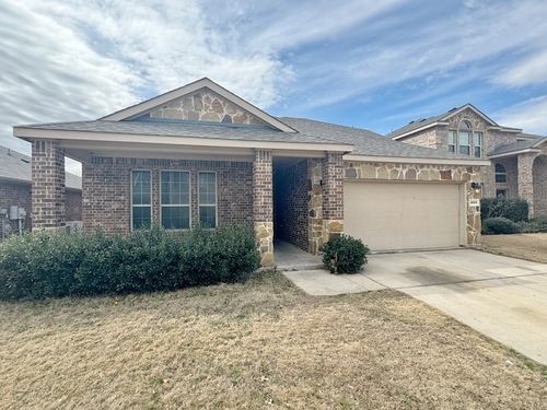 1020 Cheyenne Dr, Aubrey, TX, 76227-1273 | Card Image