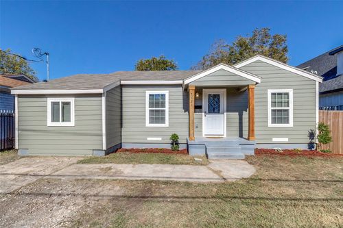 7121 Toland St, Dallas, TX, 75227-3836 | Card Image