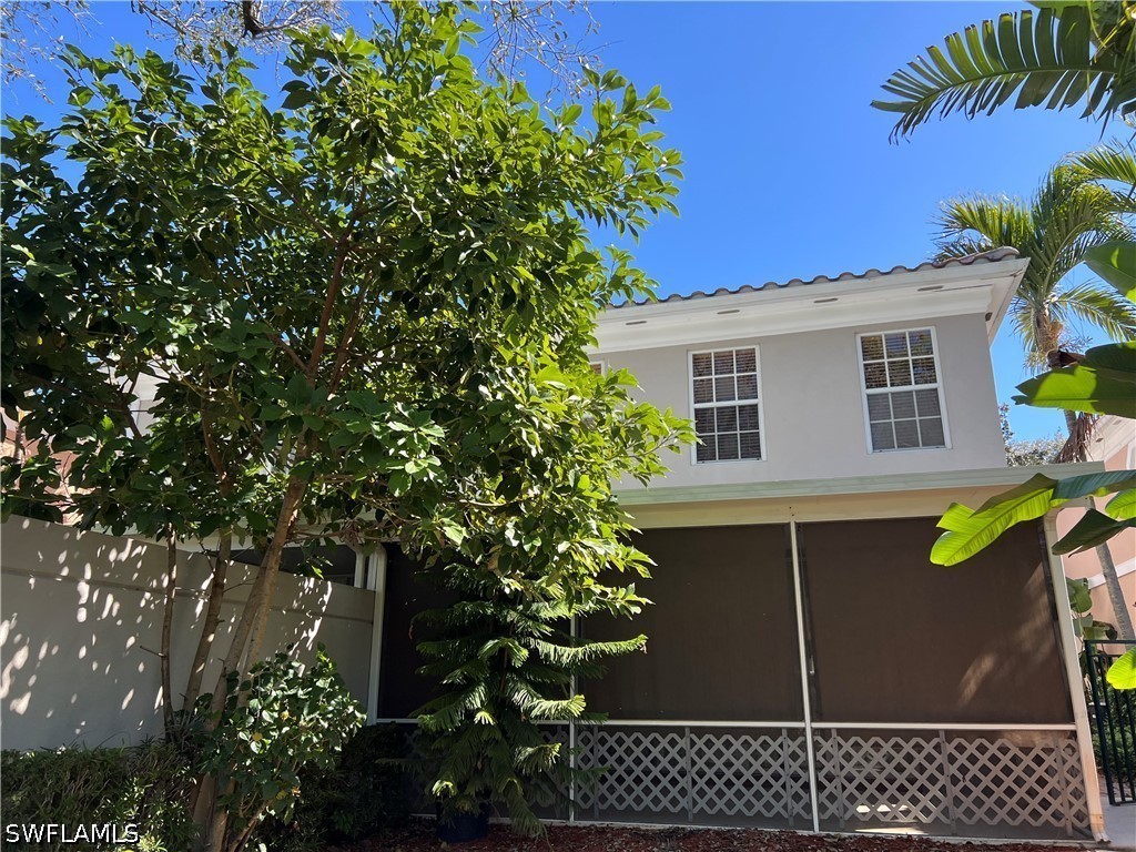 Residential Lease in Naples 3