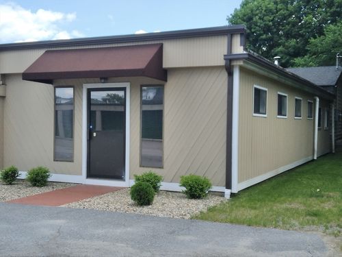 2-4 Hotel Pl, Pepperell, MA, 01463-1526 | Card Image