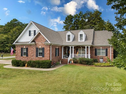 7275 Woodcock Trl, Stanley, NC, 28164-7705 | Card Image