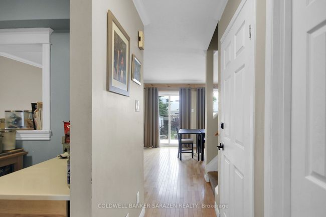 4 Armadale Cres, House attached with 3 bedrooms, 2 bathrooms and 2 parking in Nepean ON | Image 4