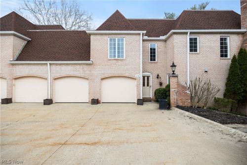 4190 E Normandy Park Drive, Medina, OH, 44256 | Card Image