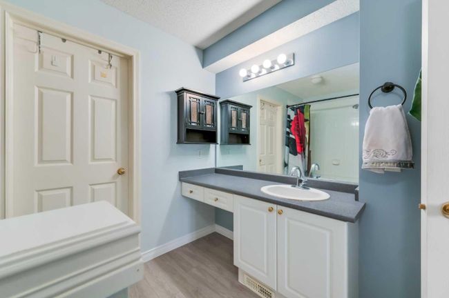 177 Citadel Estates Terrace Nw, Home with 3 bedrooms, 2 bathrooms and 4 parking in Calgary AB | Image 20