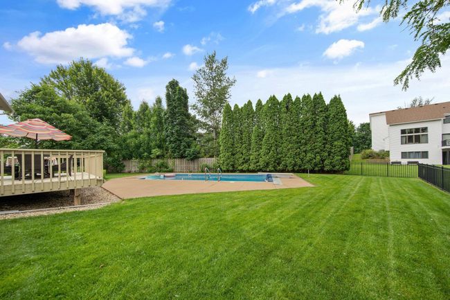 4731 Hazeltine Ln, House other with 4 bedrooms, 3 bathrooms and null parking in Eagan MN | Image 52