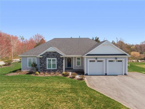 2 Waterview Ln, Warren, RI, 02885-1301 | Card Image