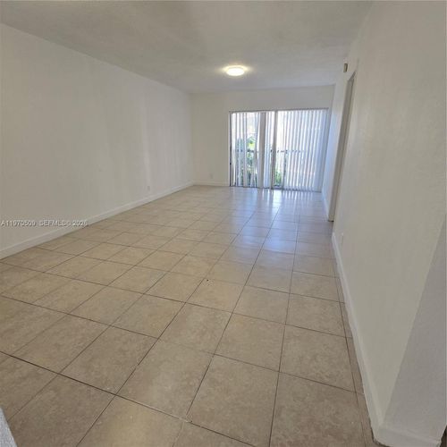 apt-308-8740 N Sherman Cir, Miramar, FL, 33025-2054 | Card Image