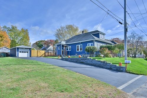 21 Prospect Ave, Dudley, MA, 01571-3355 | Card Image