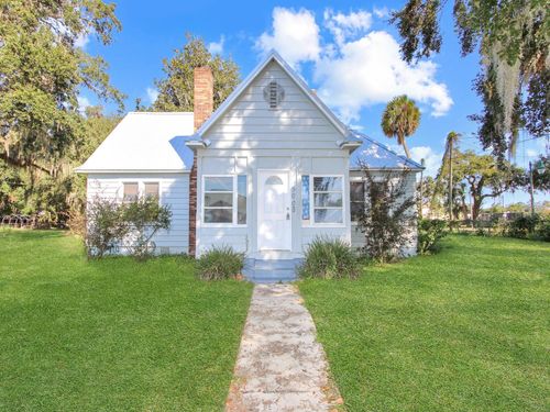 500 W Fountain St, FRUITLAND PARK, FL, 34731-3102 | Card Image