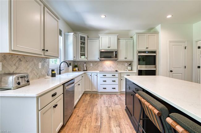 9430 Pocahontas Trl, House other with 4 bedrooms, 3 bathrooms and null parking in Providence Forge VA | Image 12