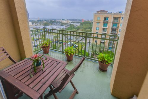 817-403 S Sapodilla Ave, West Palm Beach, FL, 33401-5765 | Card Image