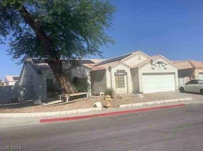 3713 Brentcove Drive, House other with 3 bedrooms, 2 bathrooms and null parking in North Las Vegas NV | Image 1