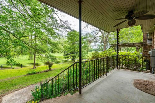 700 Carter Rd, Arkadelphia, AR, 71923-3208 | Card Image
