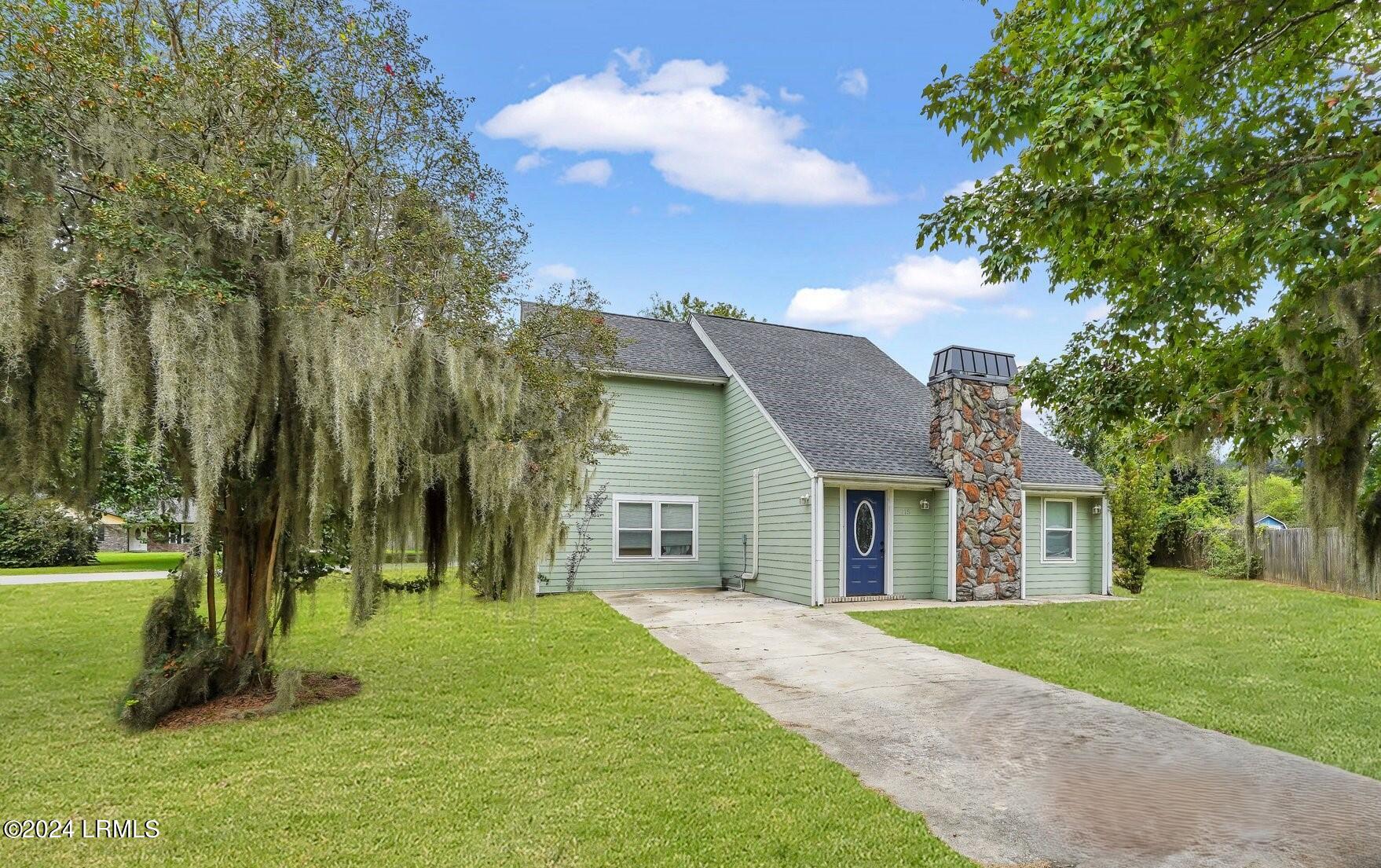 Sunset Cir, Beaufort, SC 29906