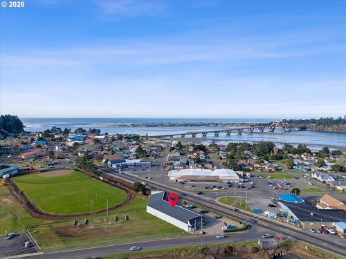 385 Ne Alsea Hwy, Waldport, OR, 97394-9825 | Card Image