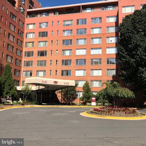 728-1121 Arlington Blvd, ARLINGTON, VA, 22209-3212 | Card Image