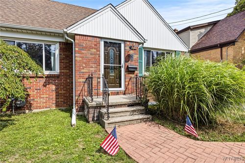 50 Pardee Ave, Lancaster, NY, 14086-2657 | Card Image