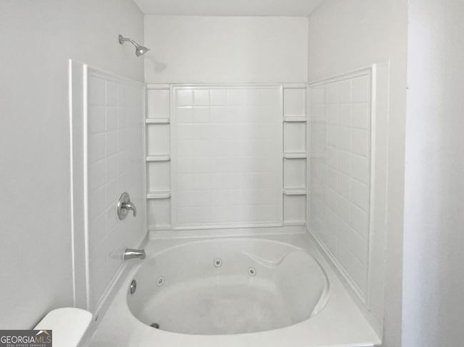 2708 Parkway Trl, Townhouse with 2 bedrooms, 3 bathrooms and 1 parking in Lithonia GA | Image 7