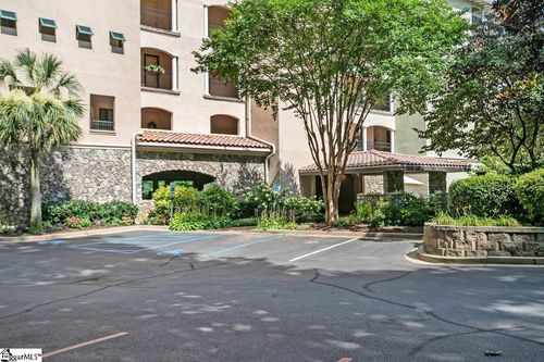 unit-102-1209 E Washington St, Greenville, SC, 29601-3185 | Card Image