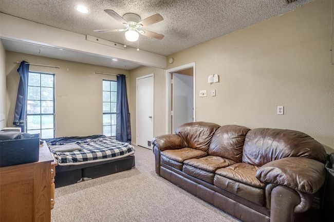 7228 Wayfarer Trl, House other with 4 bedrooms, 2 bathrooms and null parking in Fort Worth TX | Image 19