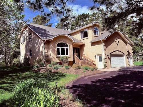 19850 Indian Summer Ln, Monument, CO, 80132-9425 | Card Image