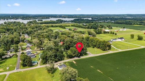 5738 Fairfield Beach Rd Ne, Thornville, OH, 43076-9107 | Card Image