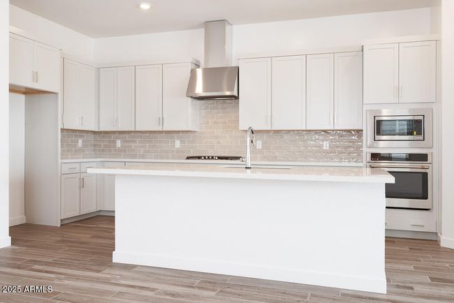 352 E Las Perlas Ln, House other with 4 bedrooms, 3 bathrooms and null parking in San Tan Valley AZ | Image 5