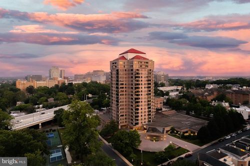 apt-802-1100 Lovering Ave, WILMINGTON, DE, 19806-3276 | Card Image