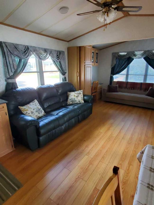 6 Points West Resort, Home with 0 bedrooms, 0 bathrooms and null parking in Sylvan Lake AB | Image 5