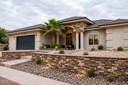 1460 Pioneer Rdg, El Paso, TX, 79912-8163 | Card Image