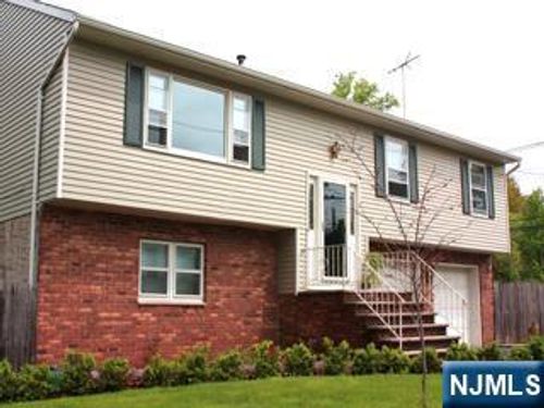 1 Belden Pl, Norwood, NJ, 07648-1534 | Card Image