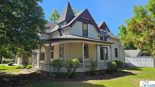 1602 S Washington Street, New Ulm, MN, 56073 | Card Image