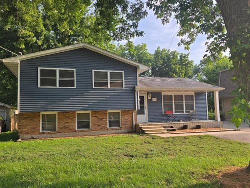 312 E Crofoot St, Sandwich, IL, 60548-1309 | Card Image
