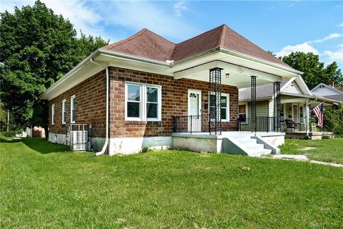 652 Syracuse Ave, Dayton, OH, 45405-5119 | Card Image