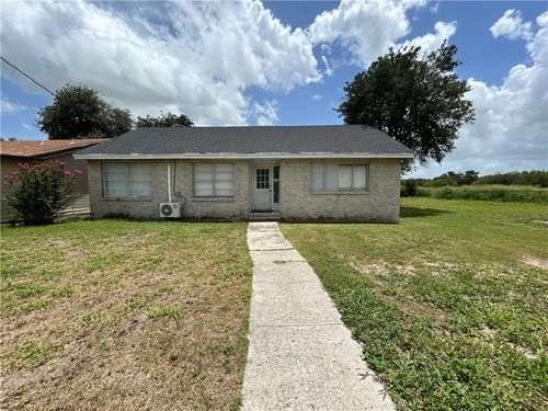 208 Scott St, Alice, TX, 78332-6238 | Card Image