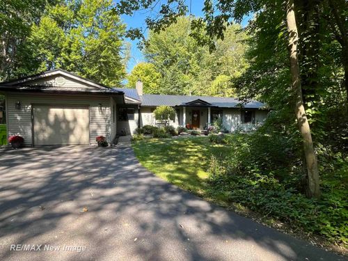 600 S Maplewood Dr, Midland, MI, 48640-8958 | Card Image