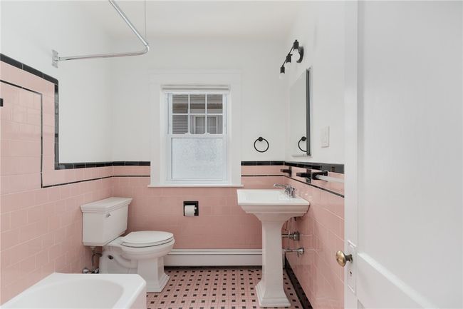 65 12 Th St, Home with 4 bedrooms, 2 bathrooms and 4 parking in Providence RI | Image 34