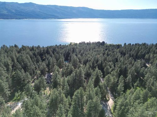 1307 Crown Point Pkwy, Cascade, ID, 83611-7713 | Card Image