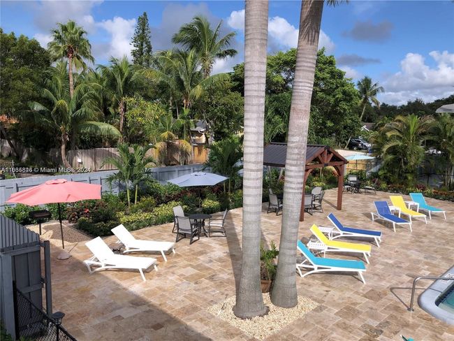 APT-103 - 616 Sw 14 Th Ave, Condo with 2 bedrooms, 1 bathrooms and null parking in Fort Lauderdale FL | Image 8