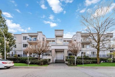 201 - 20240 54a Ave, Condo with 2 bedrooms, 2 bathrooms and 2 parking in Langley BC | Image 1