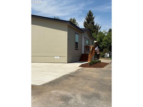 unit-36-27645 Snyder Rd, Junction City, OR, 97448-6502 | Card Image