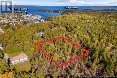 Fm Lt 4 Nicholas St, Tobermory, ON, N0H2R0 | Card Image