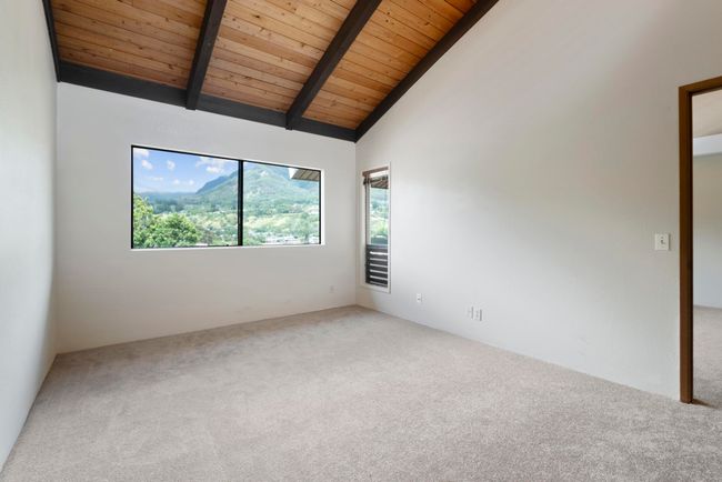 Primary Bedroom | Image 17